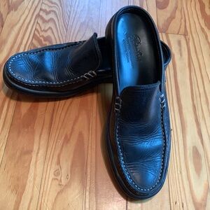 Paraboot men’s black leather round toe slippers. Handmade in France. UK 7 / US 8
